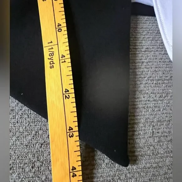 Elizabeth and James Shylen Asymmetrical Midi Dress in Black & White Sz 0 - Picture 13 of 15